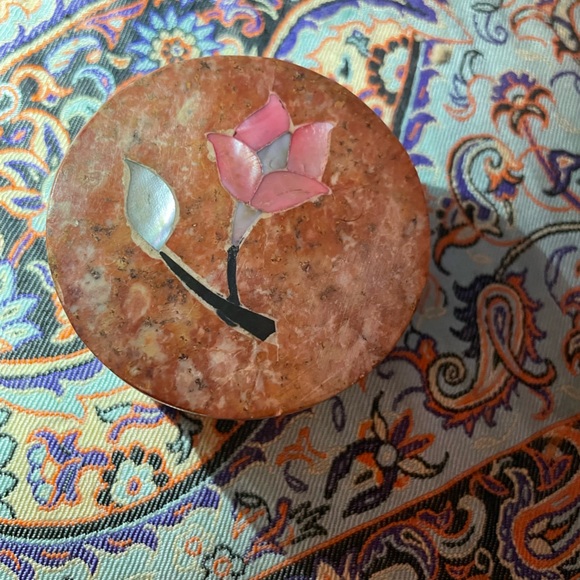 Vintage Pearl inlay and marble / stone jewel box - Picture 6 of 10